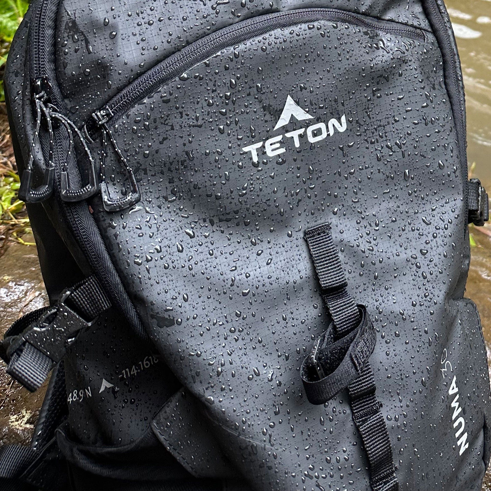 Numa 30L Onyx Rucksack
