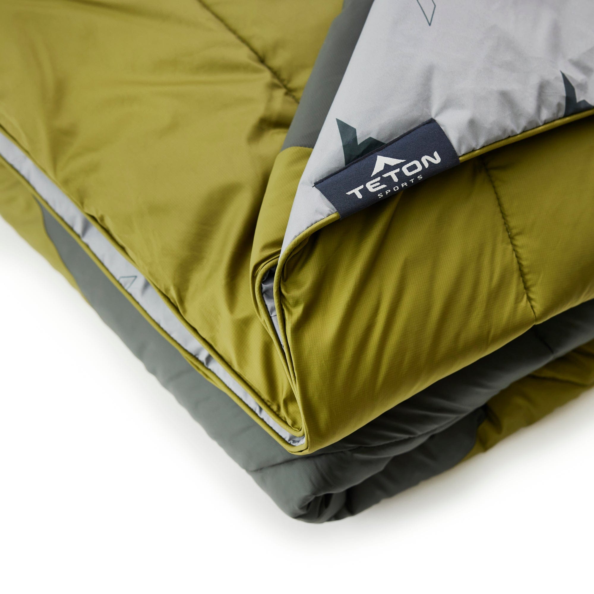Acadia Outdoor Decke